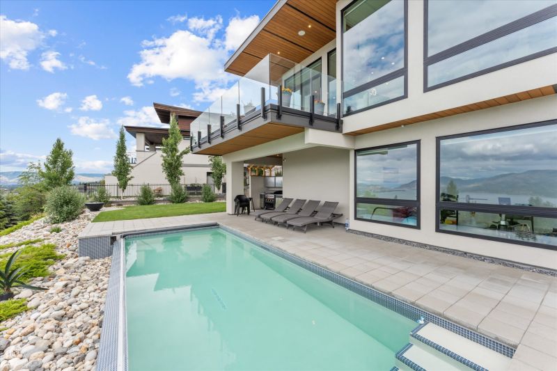 449 Swan Drive, Kelowna, BC