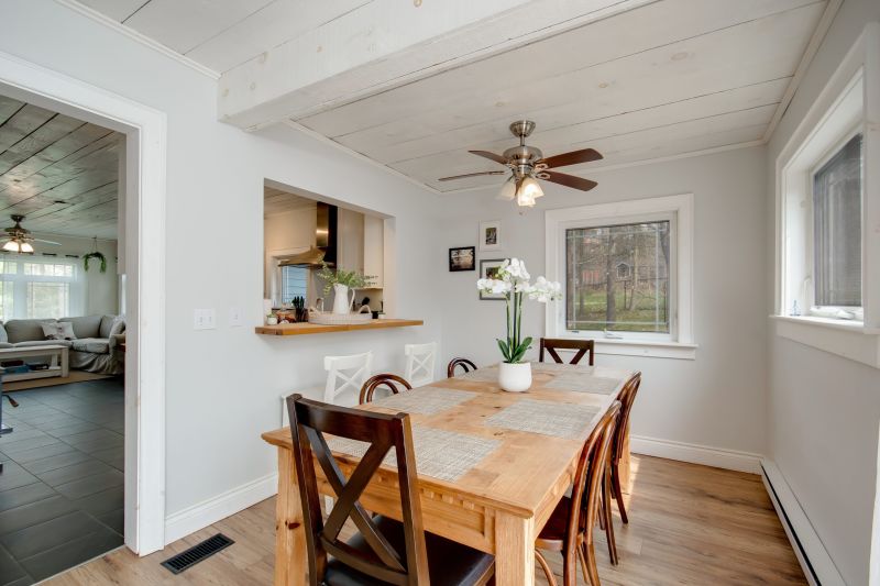 2827 Muskoka Road 118 West, Port Carling, ON