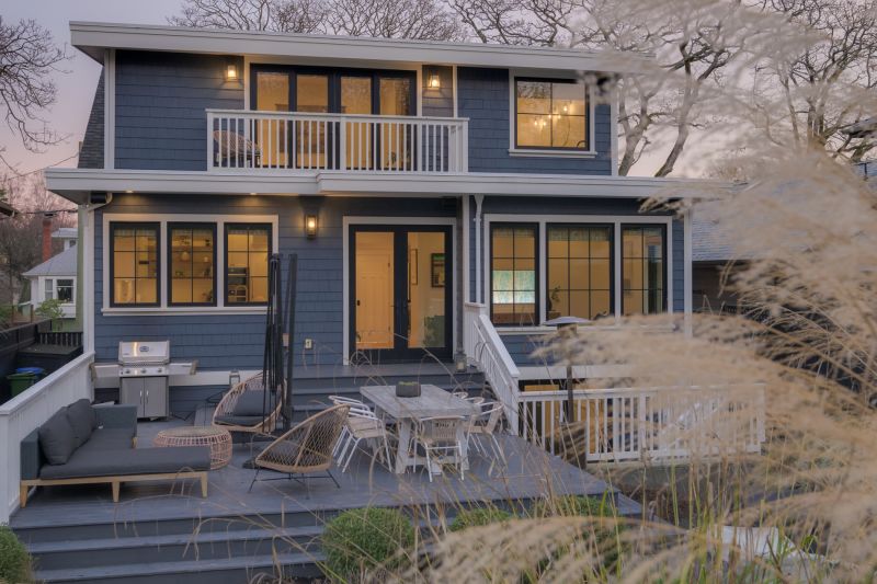 1248 Hewlett Place, Victoria, BC