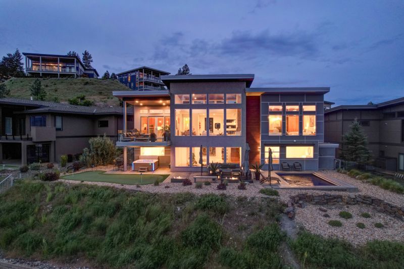 8900 Hampshire Crescent, Vernon, BC