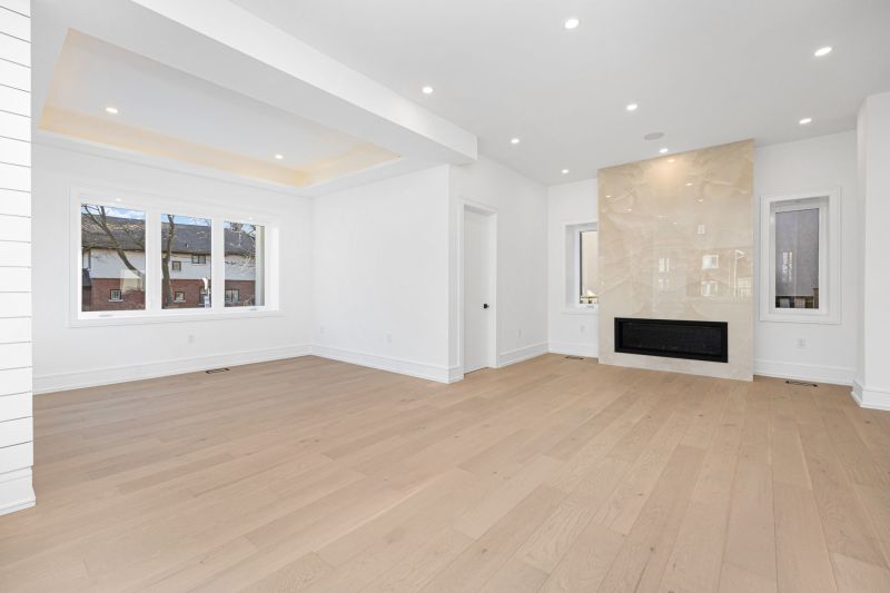 1352 Mount Pleasant Road, Toronto, ON, Canada, Toronto, ON