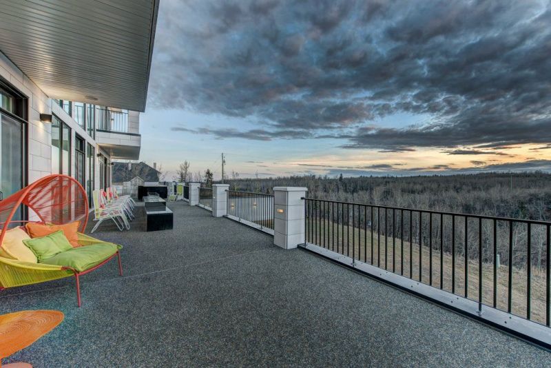 980 101 Street, Calgary, AB
