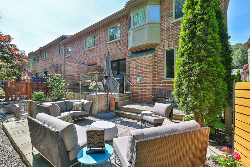 116 Westbury Court, Richmond Hill, ON