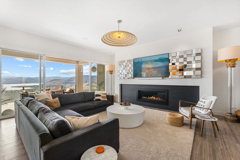 3354 Vineyard View Drive, West Kelowna, BC
