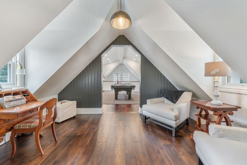 347 East Hart Crescent, Burlington, ON, Canada, Burlington, ON