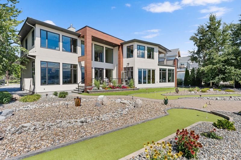 1579 Pritchard Drive, West Kelowna, BC