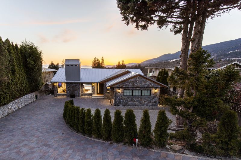 1045 Braeside Street, West Vancouver, BC, Canada, West Vancouver, BC