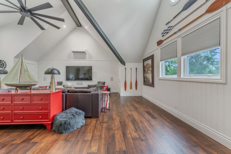 347 East Hart Crescent, Burlington, ON, Canada, Burlington, ON