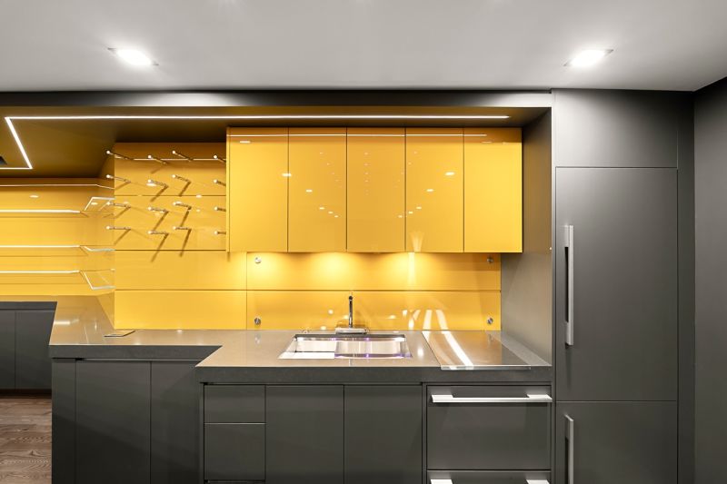 4577 Capilano Road, North Vancouver, BC, Canada, North Vancouver, BC