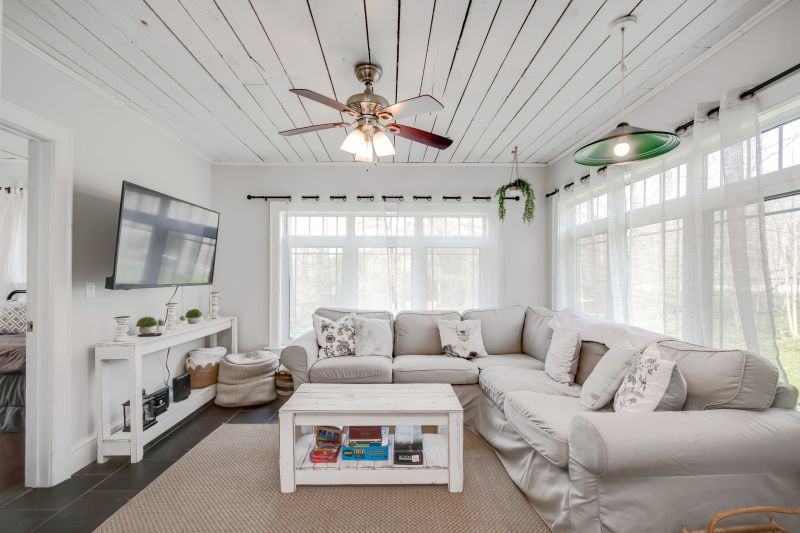 2827 Muskoka Road 118 West, Port Carling, ON