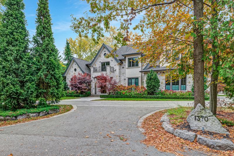 1370 Oak Lane, Mississauga, ON