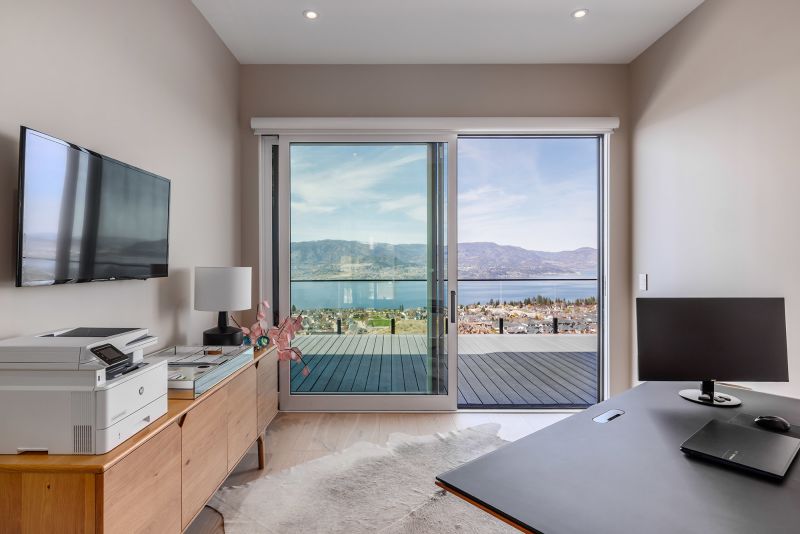 5602 Upper Mission Court, Kelowna, BC