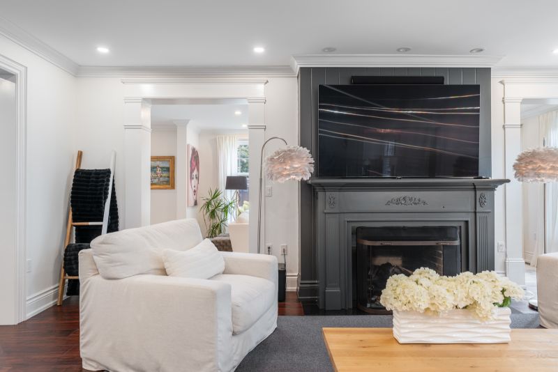 347 East Hart Crescent, Burlington, ON, Canada, Burlington, ON