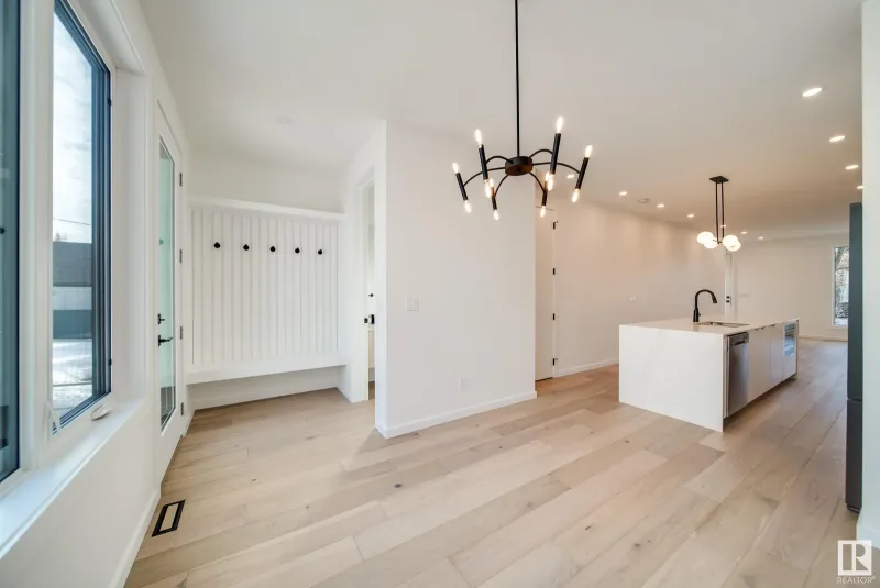 7709 79 Avenue Northwest, Edmonton, AB