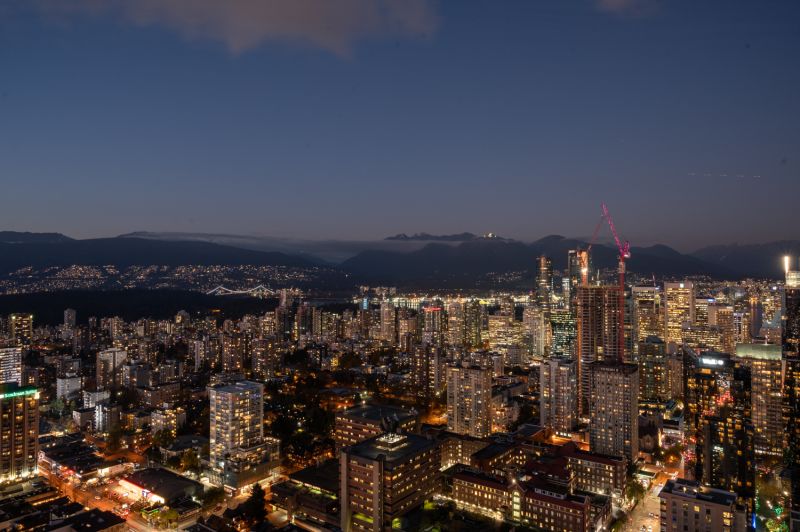 5706 1289 Hornby Street, Vancouver, BC