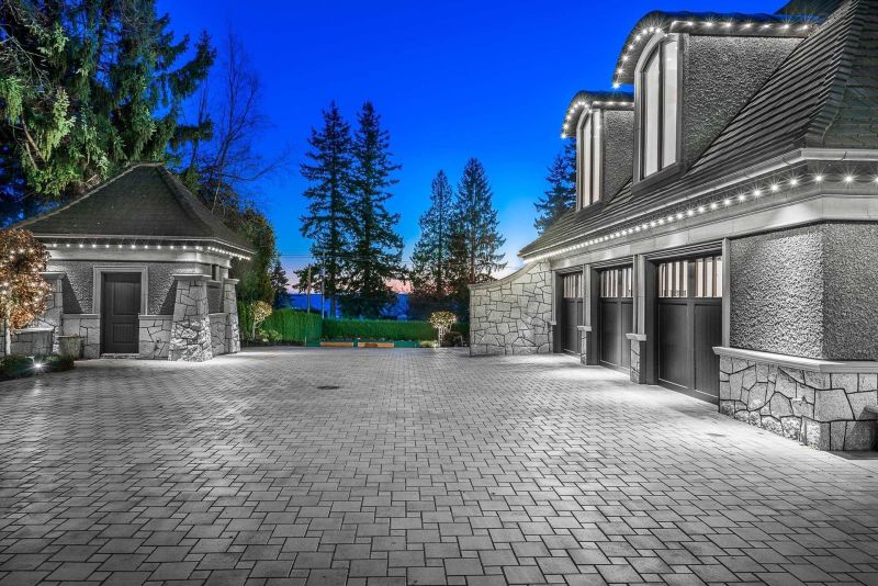 13283 56 Avenue, Surrey, BC
