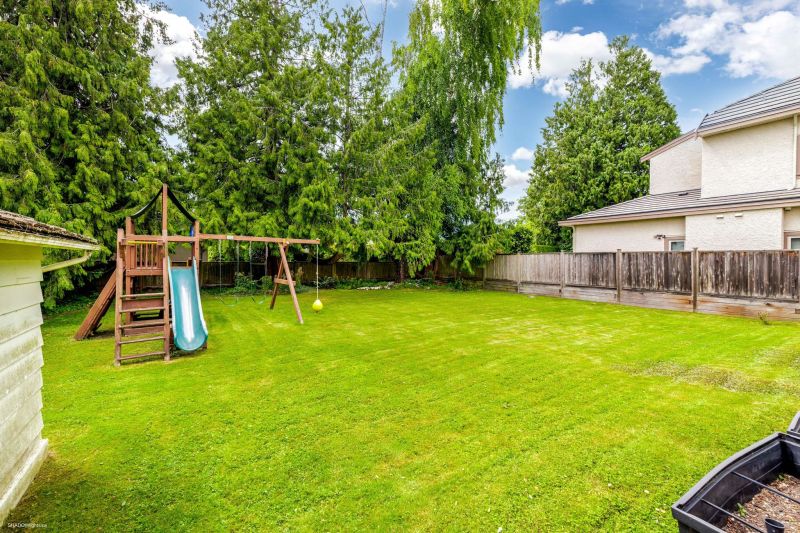 6471 Gibbons Dr, Richmond, BC