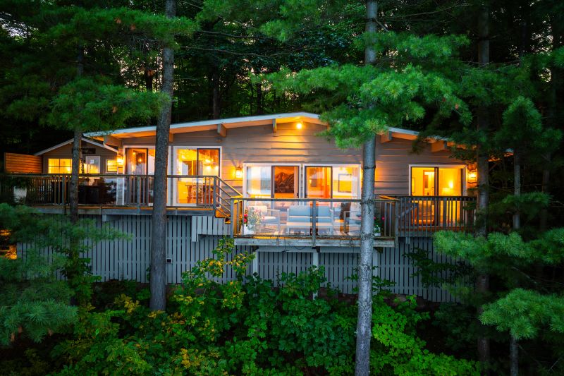 1043 Muskoka Crescent Road, Bracebridge, ON, Canada, Bracebridge, ON