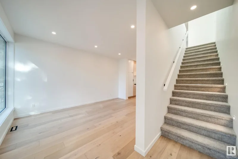 7709 79 Avenue Northwest, Edmonton, AB