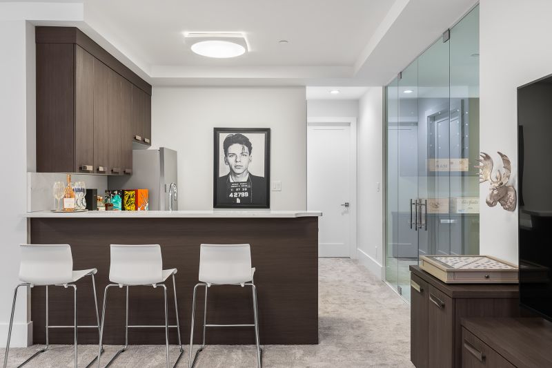 2130 Kings Avenue, West Vancouver, BC