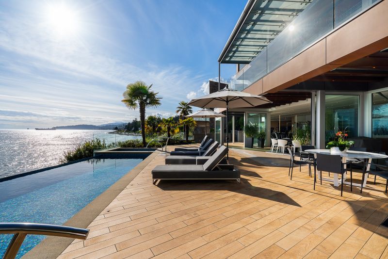 2612 Bellevue Avenue, West Vancouver, BC