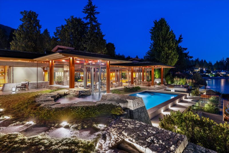 West Bay, West Vancouver, BC