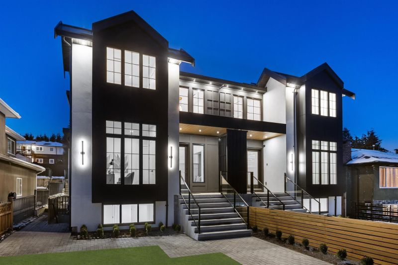 4965 Georgia Street, Burnaby, BC