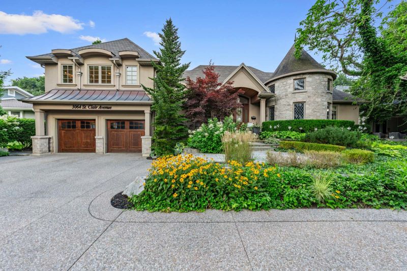3064 St Clair Ave, Burlington, ON, Canada, Burlington, ON