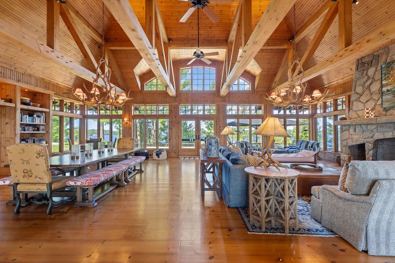 1 Onaway Island R21, Muskoka Lakes, ON