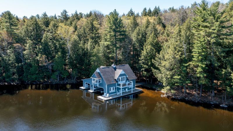 14 Milford Bay Road, Milford Bay, ON, Canada, Milford Bay, ON
