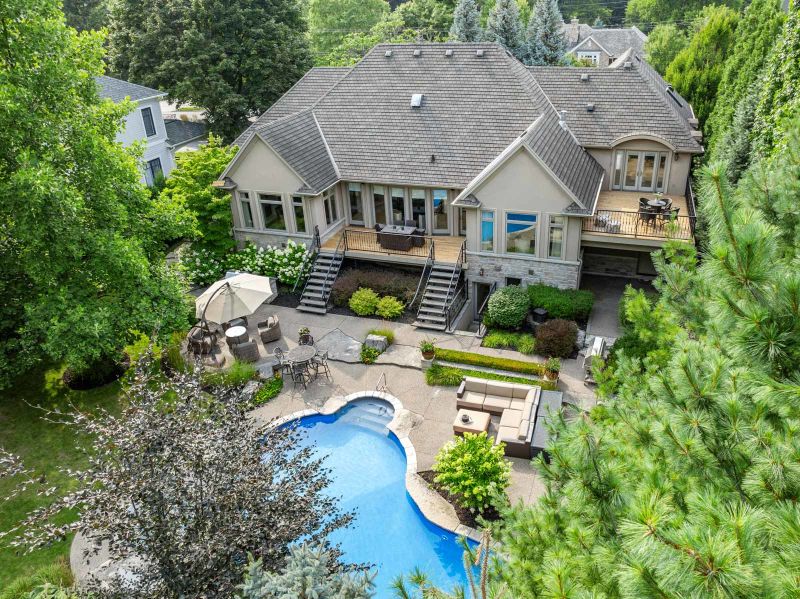 3064 St Clair Ave, Burlington, ON, Canada, Burlington, ON