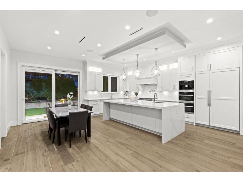 13141 Marine Drive, Surrey, BC