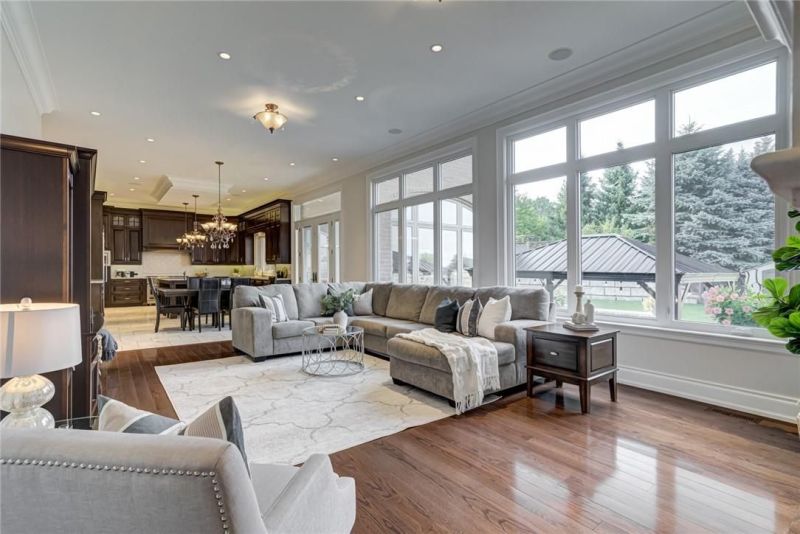 219 Kirkwood Drive, Dundas, ON