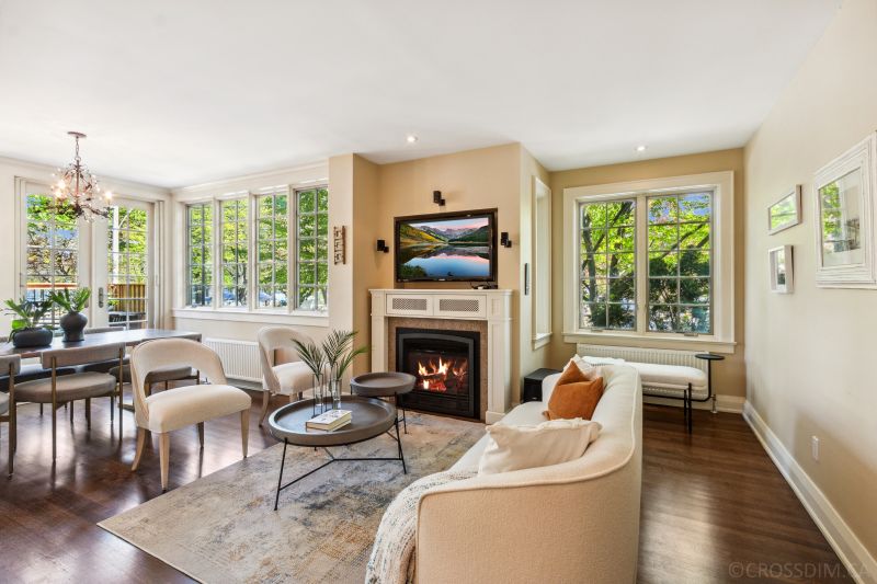 39 Acacia Road, Toronto, ON