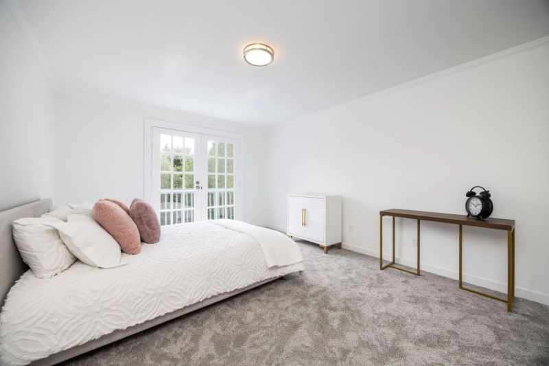 198 Romfield Circuit, Thornhill, ON
