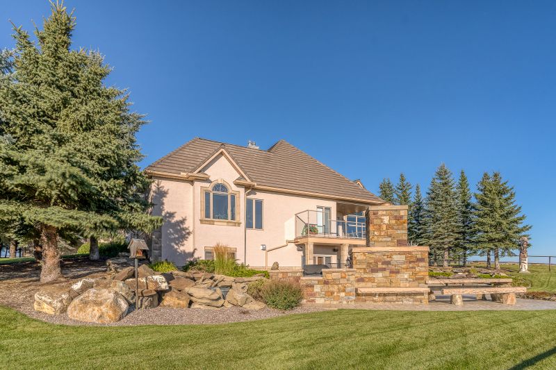 43062 Township Road 250, Calgary, AB