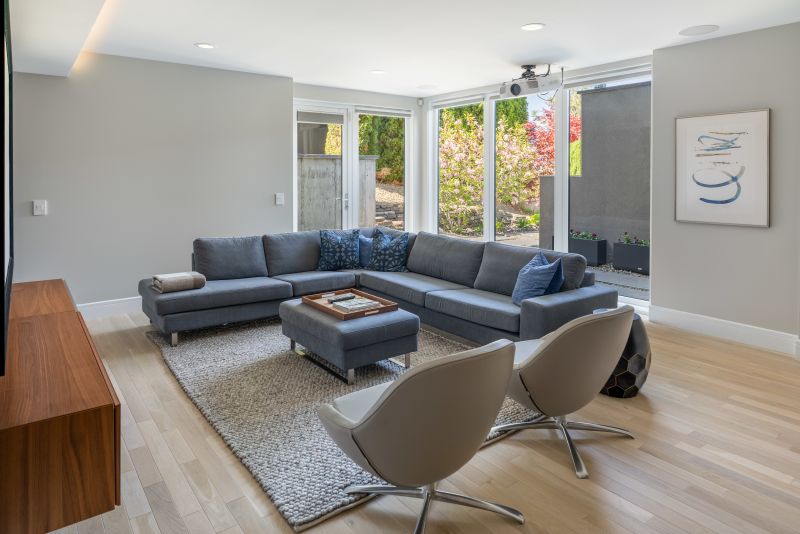 1076 Westpoint Drive, Kelowna, BC