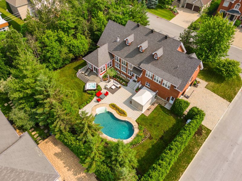 11 Rue Antoine-Forestier, St-Bruno-de-Montarville, QC