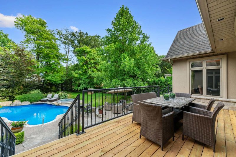 3064 St Clair Ave, Burlington, ON, Canada, Burlington, ON