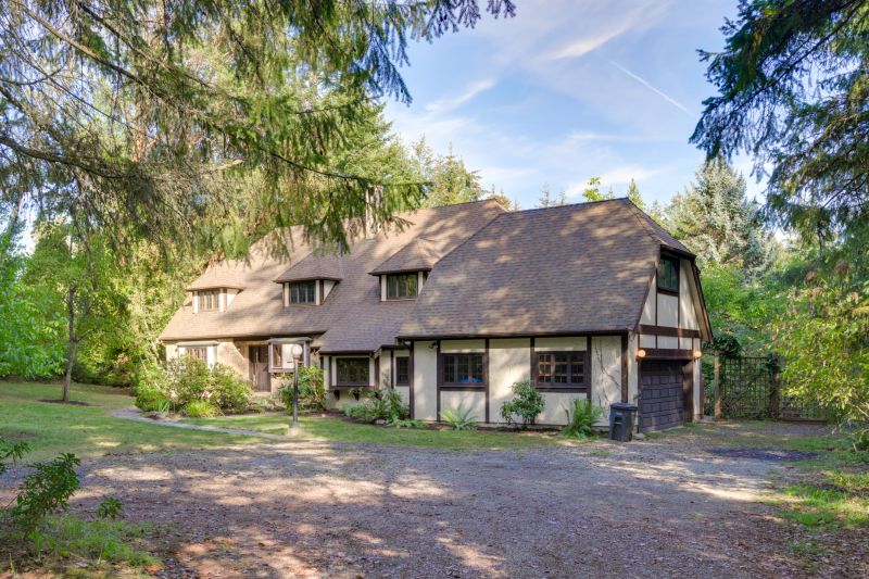 5161 Old West Saanich Rd, Victoria, BC