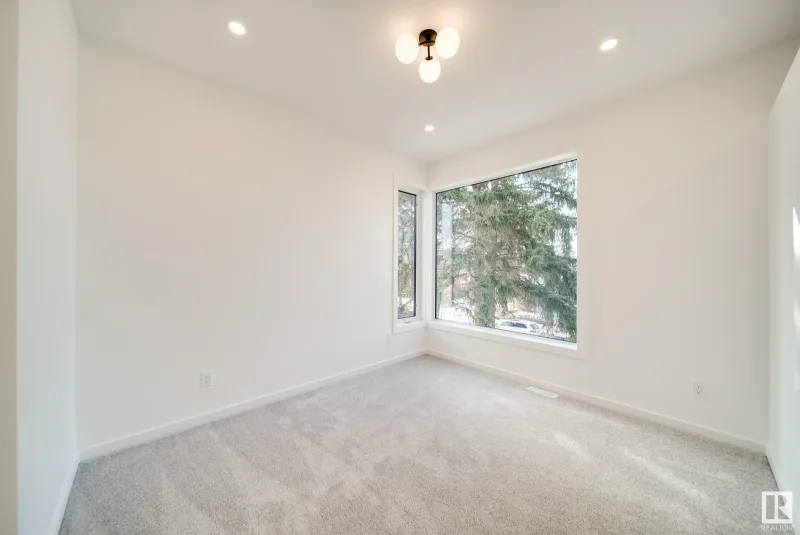 7709 79 Avenue Northwest, Edmonton, AB