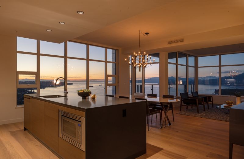 5706 1289 Hornby Street, Vancouver, BC