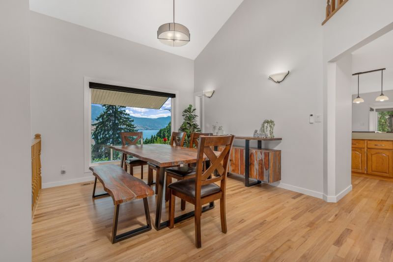 7994 Tronson Road, Vernon, BC