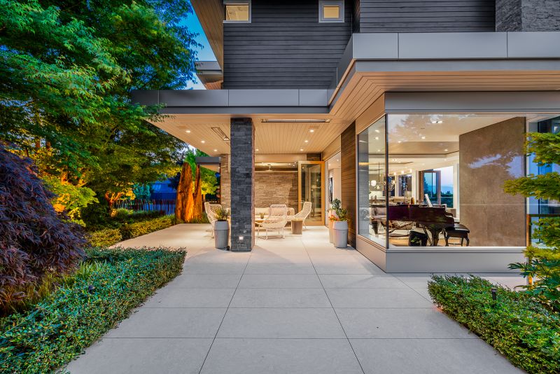 1928 Sasamat Place, Vancouver, BC