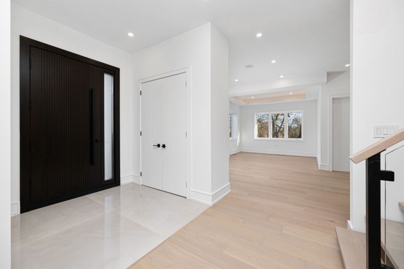 1352 Mount Pleasant Road, Toronto, ON, Canada, Toronto, ON