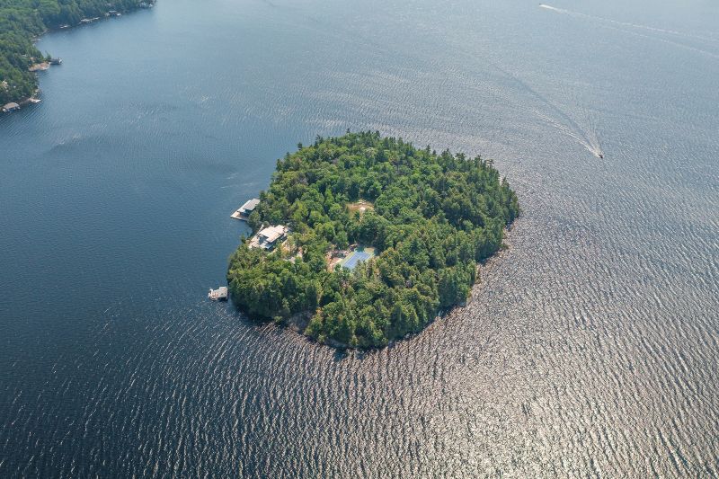 1 Bass, Muskoka Lakes, Muskoka Lakes, ON