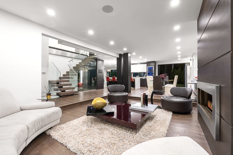 4577 Capilano Road, North Vancouver, BC, Canada, North Vancouver, BC