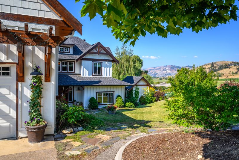 8506 Aberdeen Road, Coldstream, BC, Canada, Coldstream, BC