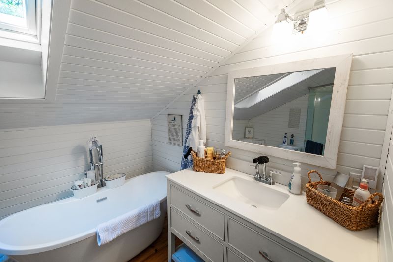 1214 Purdy Road, Windermere, ON