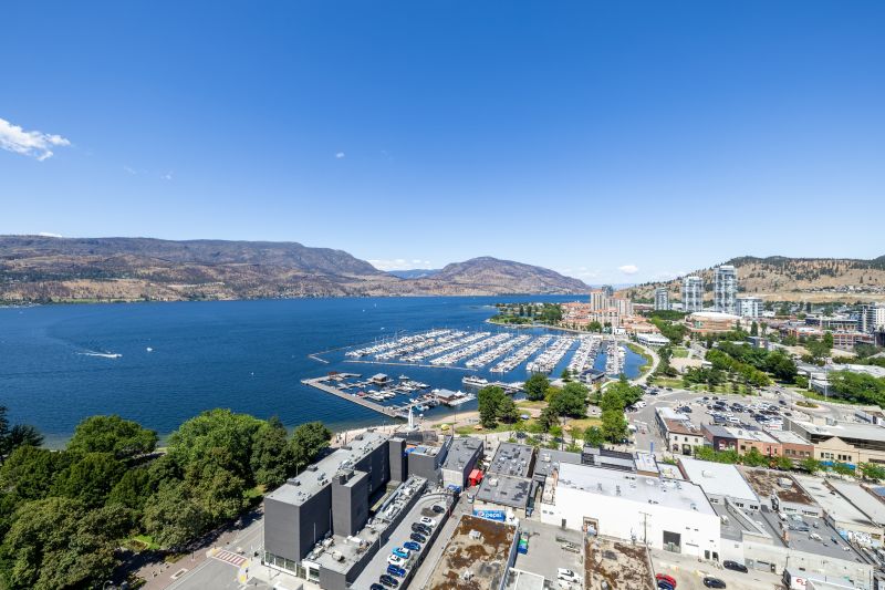 238 Leon Avenue #2108, Kelowna, BC